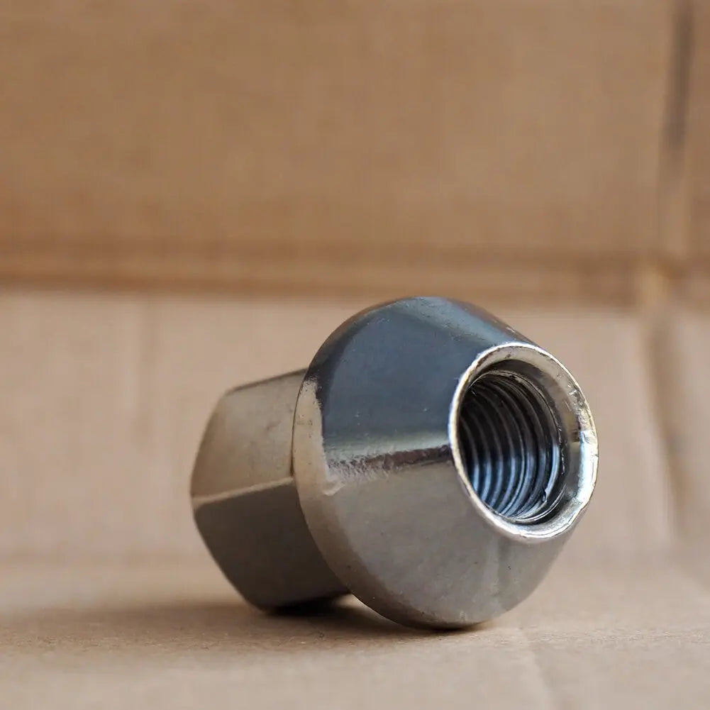 5 Pcs Alloy Wheel Nuts M12 X 1.5 For Volvo C30 S40 V40 V50 - 31200241, 31317466, 8V411K024AA, 1678260 | AUTORCE